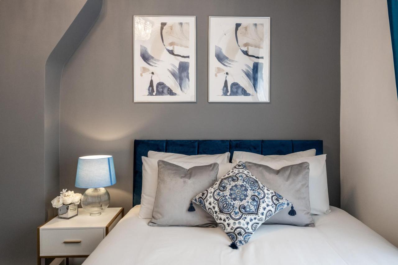 Cosy 4-Bedroom Apartment Next To Borough Лондон Экстерьер фото