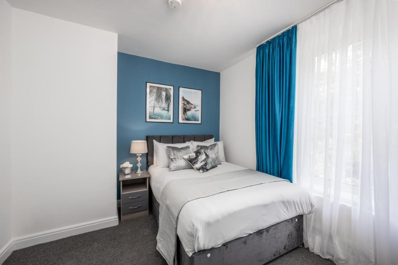 Cosy 4-Bedroom Apartment Next To Borough Лондон Экстерьер фото