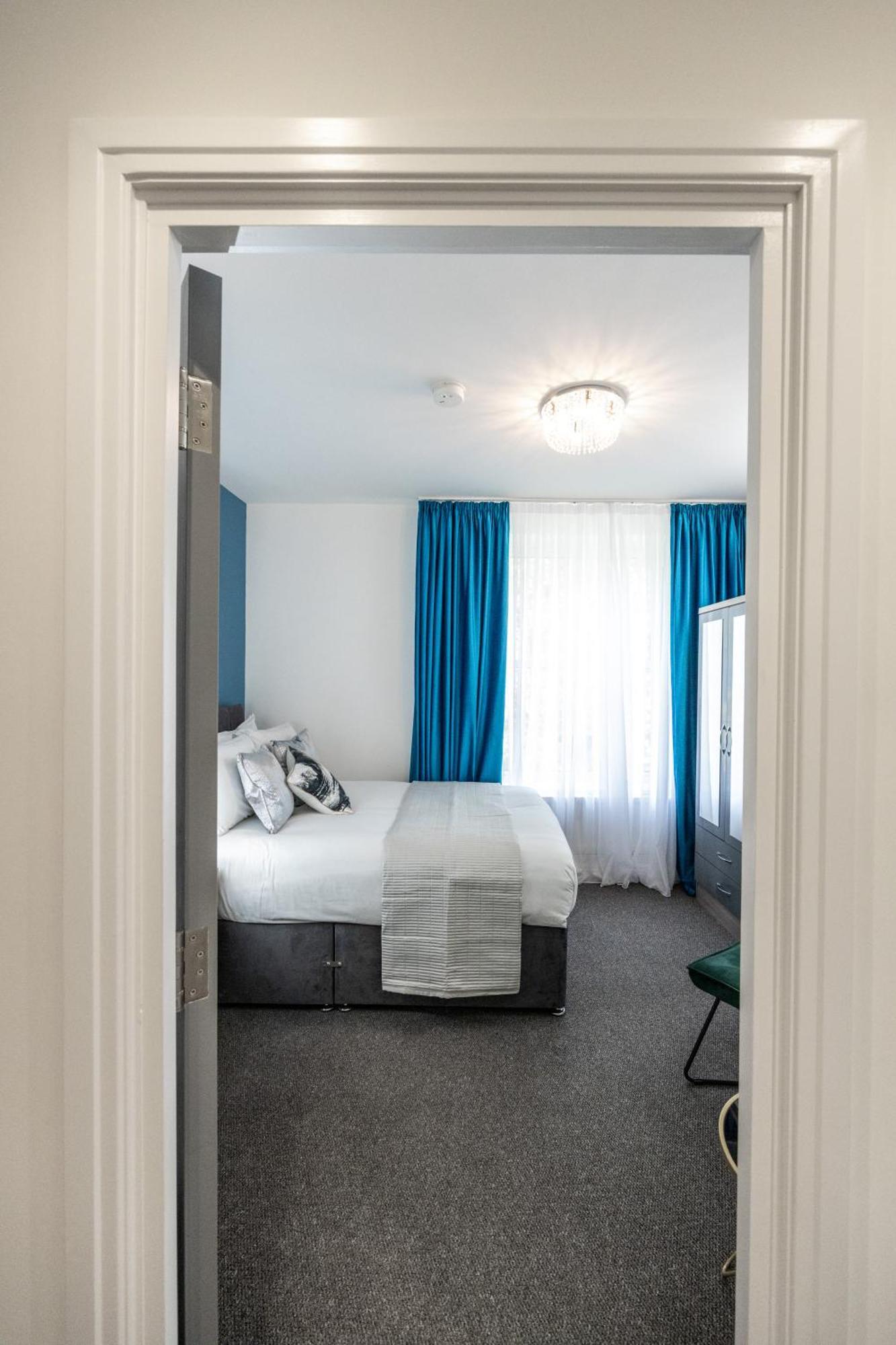 Cosy 4-Bedroom Apartment Next To Borough Лондон Экстерьер фото